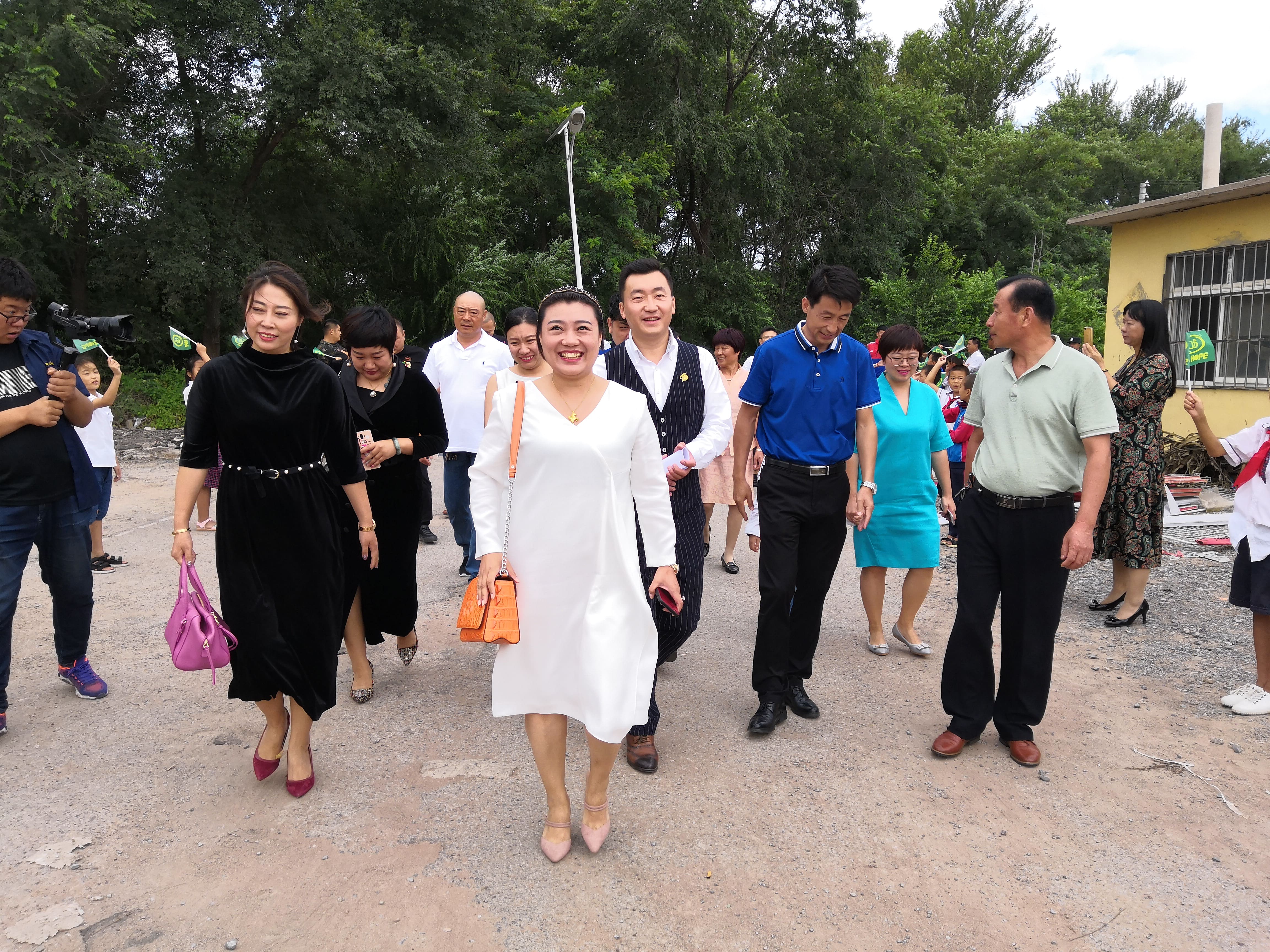 第160所 瓦房店市西杨乡九游官方网站李佳燚小学